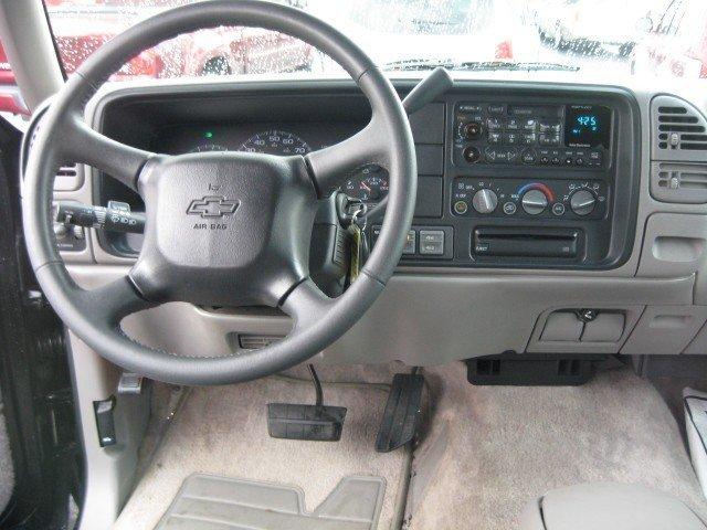 1999 GMC Yukon Denali SLT