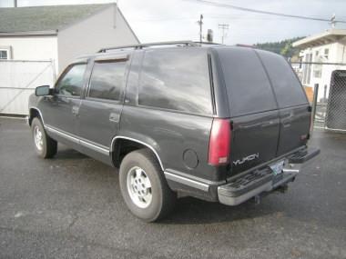 1999 GMC Yukon Denali SLT