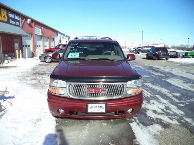 2001 GMC Yukon Denali EX - DUAL Power Doors