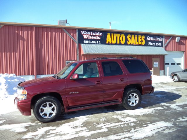 2001 GMC Yukon Denali EX - DUAL Power Doors