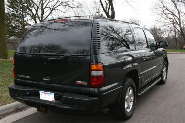 2003 GMC Yukon Denali Unknown