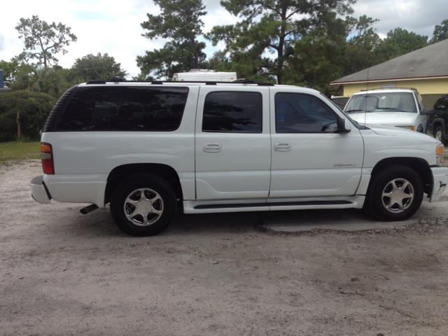 2003 GMC Yukon Denali Sport 4WD