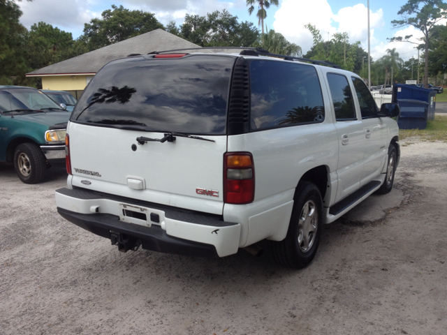 2003 GMC Yukon Denali Sport 4WD