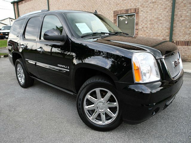 2007 GMC Yukon Denali Unknown