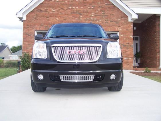 2007 GMC Yukon Denali EX Sedan 4D