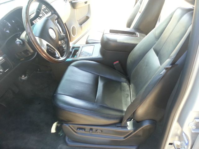 2007 GMC Yukon Denali EX - DUAL Power Doors