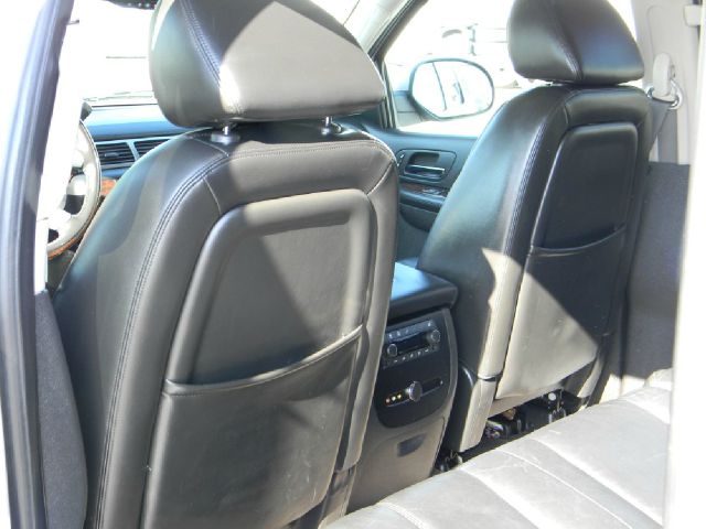 2008 GMC Yukon Denali SXT Van