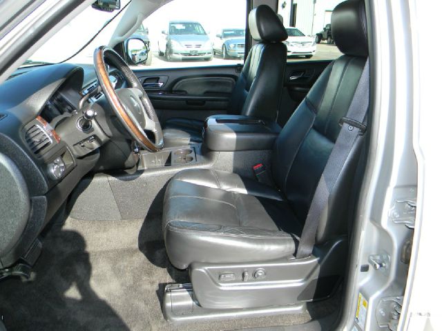 2008 GMC Yukon Denali SXT Van