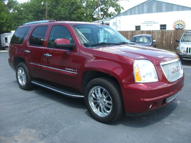 2008 GMC Yukon Denali 4wd