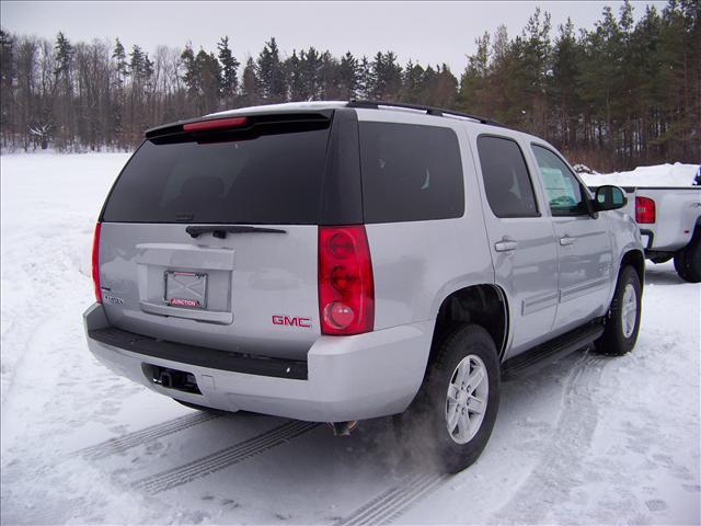 2011 GMC Yukon Denali 45