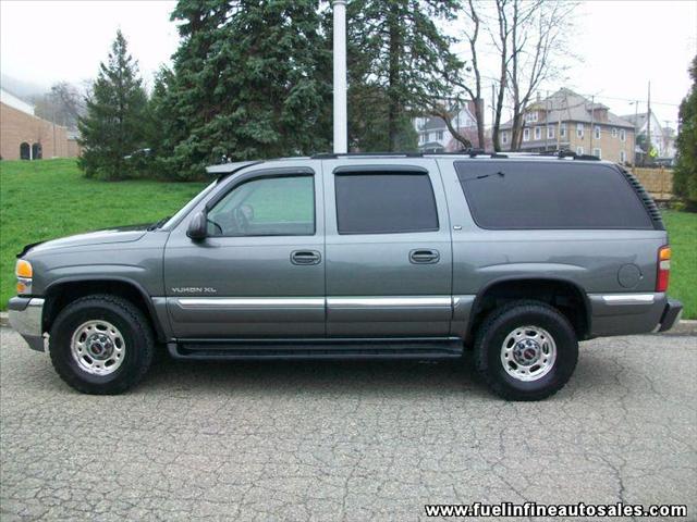 2000 GMC Yukon XL Carrera Coupe