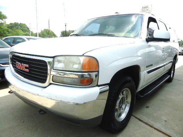 2000 GMC Yukon XL Luxury W/ Navi, Resrearcam