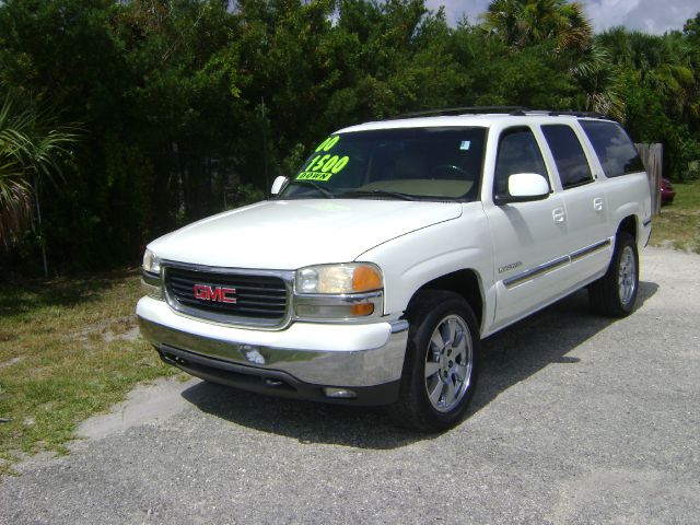 2000 GMC Yukon XL C350 4dr Sdn 3.5L Sport RWD Sedan