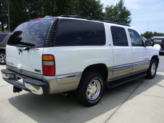 2000 GMC Yukon XL C350 4dr Sdn 3.5L Sport RWD Sedan