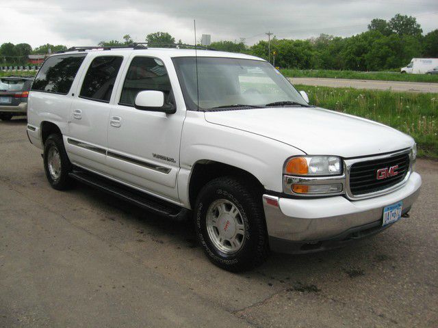 2000 GMC Yukon XL C350 4dr Sdn 3.5L Sport RWD Sedan