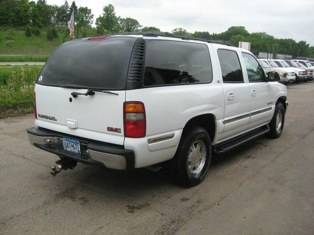 2000 GMC Yukon XL C350 4dr Sdn 3.5L Sport RWD Sedan