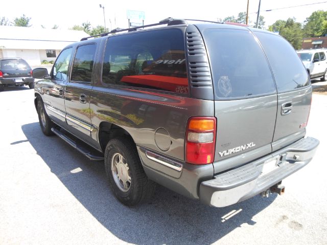 2001 GMC Yukon XL Crew Cab Amarillo 4X4