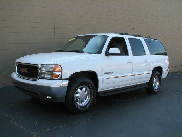 2001 GMC Yukon XL C350 4dr Sdn 3.5L Sport RWD Sedan