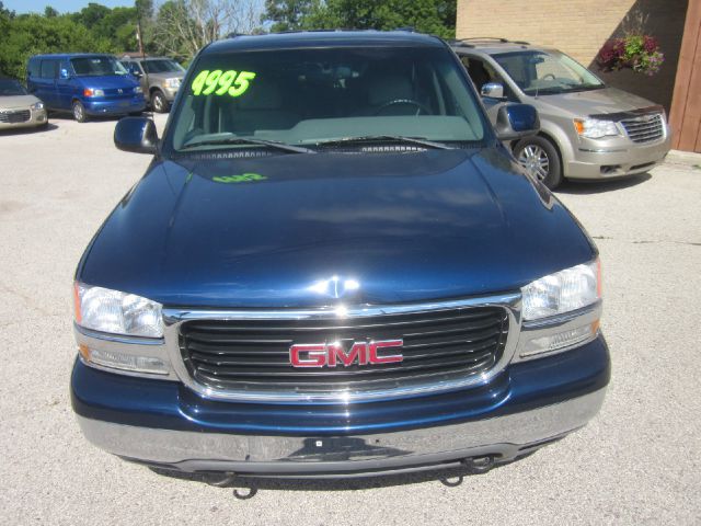 2001 GMC Yukon XL C350 4dr Sdn 3.5L Sport RWD Sedan