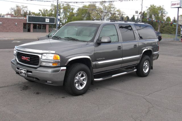 2001 GMC Yukon XL Carrera Coupe