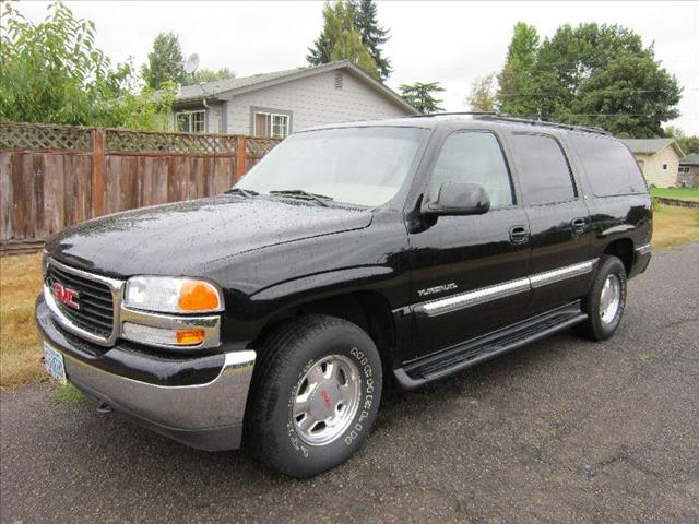 2001 GMC Yukon XL Scion XB