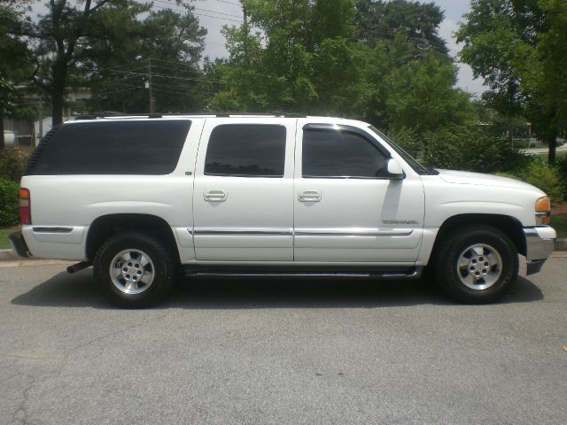 2001 GMC Yukon XL C350 4dr Sdn 3.5L Sport RWD Sedan