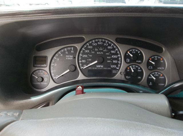 2001 GMC Yukon XL Sport 4WD