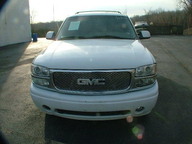 2001 GMC Yukon XL Unknown