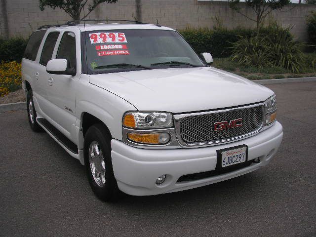 2002 GMC Yukon XL EX Sedan 4D