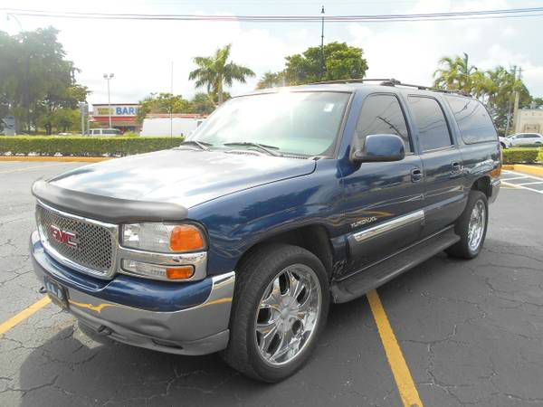 2002 GMC Yukon XL C350 4dr Sdn 3.5L Sport RWD Sedan