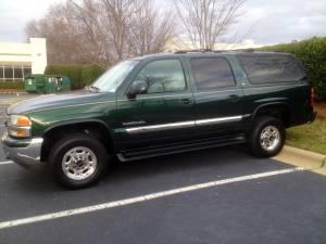 2002 GMC Yukon XL 3.0L Sedan 4D