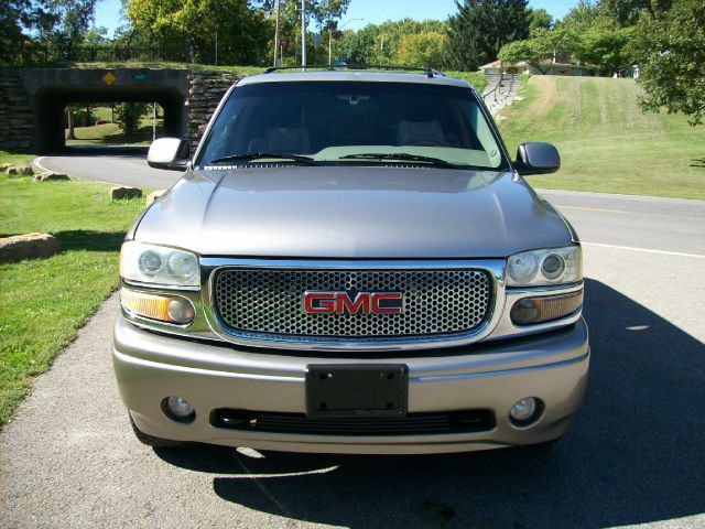 2002 GMC Yukon XL Sport 4WD