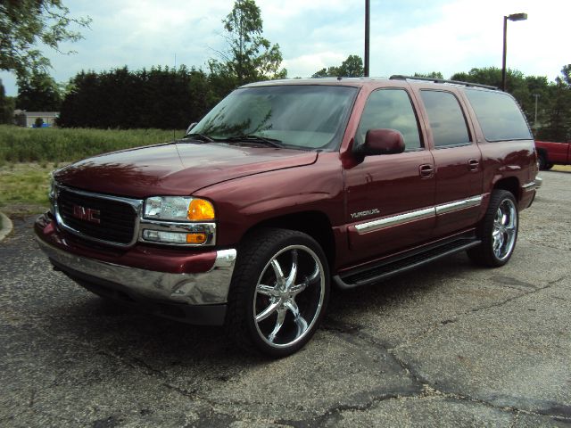 2002 GMC Yukon XL C350 4dr Sdn 3.5L Sport RWD Sedan