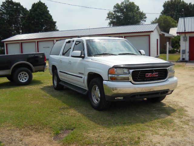 2002 GMC Yukon XL C350 4dr Sdn 3.5L Sport RWD Sedan