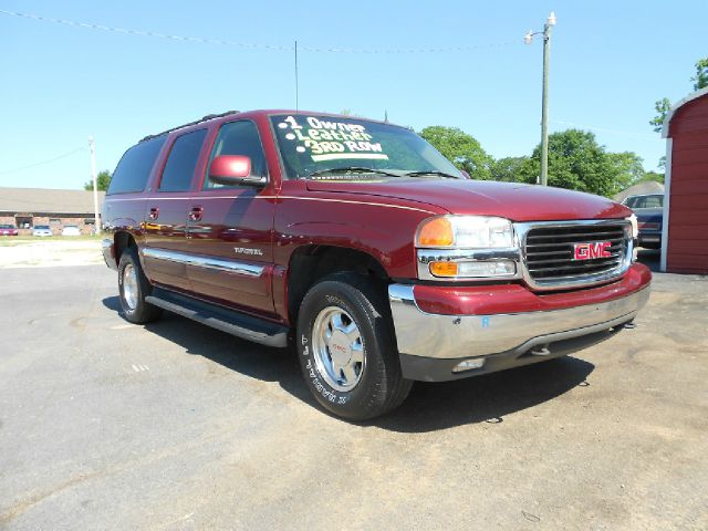 2002 GMC Yukon XL C350 4dr Sdn 3.5L Sport RWD Sedan