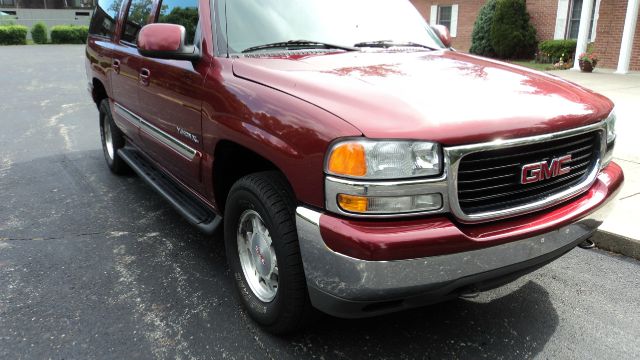 2002 GMC Yukon XL C350 4dr Sdn 3.5L Sport RWD Sedan