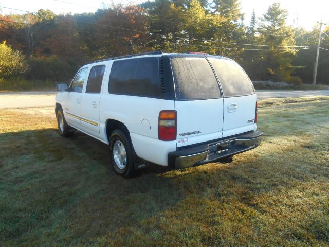 2003 GMC Yukon XL C350 4dr Sdn 3.5L Sport RWD Sedan