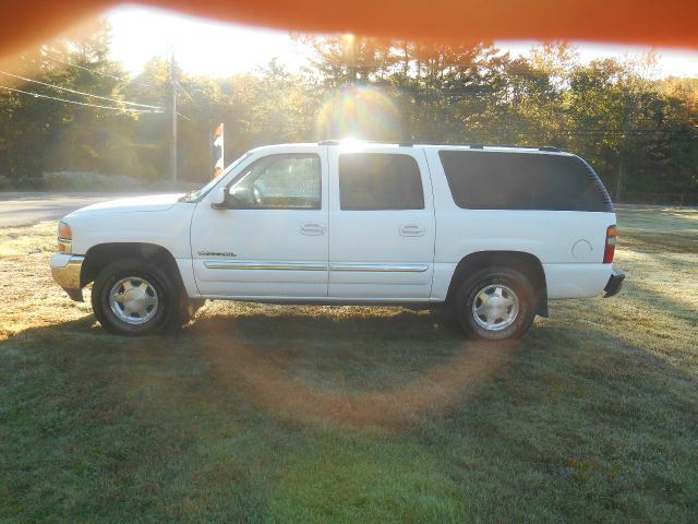 2003 GMC Yukon XL C350 4dr Sdn 3.5L Sport RWD Sedan