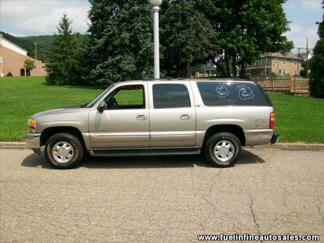 2003 GMC Yukon XL C350 4dr Sdn 3.5L Sport RWD Sedan