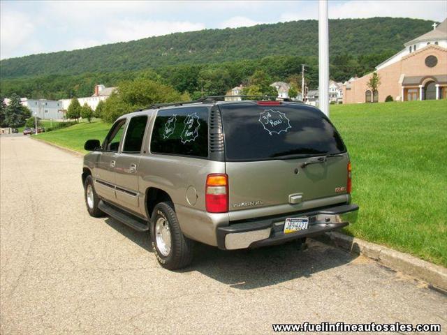 2003 GMC Yukon XL C350 4dr Sdn 3.5L Sport RWD Sedan