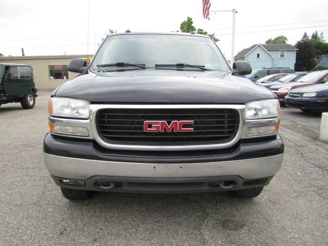 2003 GMC Yukon XL C350 4dr Sdn 3.5L Sport RWD Sedan