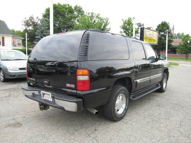 2003 GMC Yukon XL C350 4dr Sdn 3.5L Sport RWD Sedan