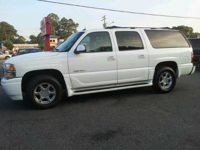 2003 GMC Yukon XL Sport 4WD