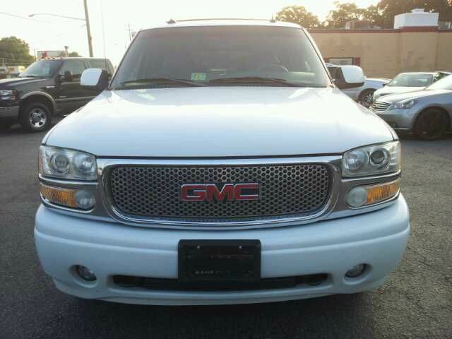 2003 GMC Yukon XL Sport 4WD