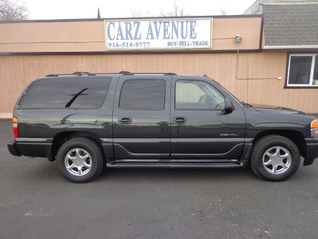 2003 GMC Yukon XL LS NICE