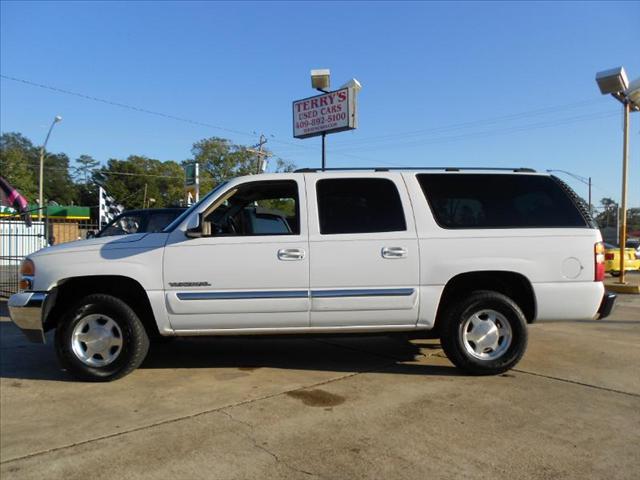 2003 GMC Yukon XL Water Truck