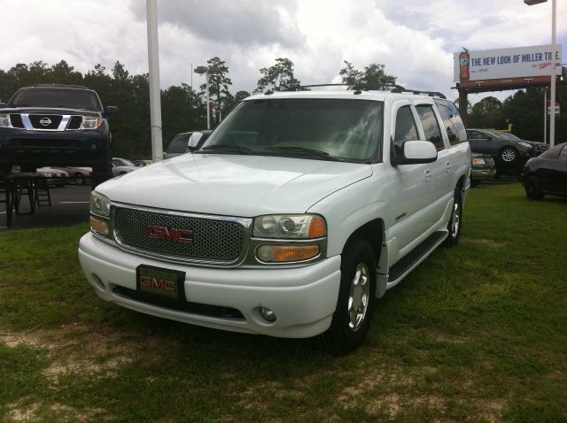 2003 GMC Yukon XL Sport 4WD