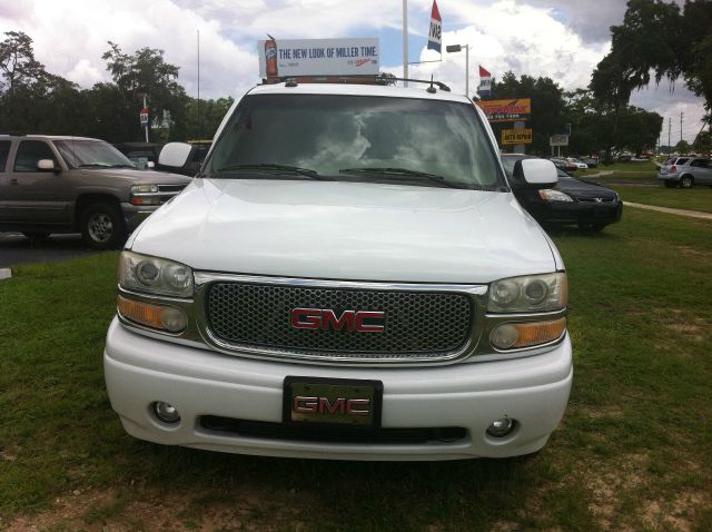 2003 GMC Yukon XL Sport 4WD