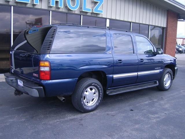 2003 GMC Yukon XL SLT