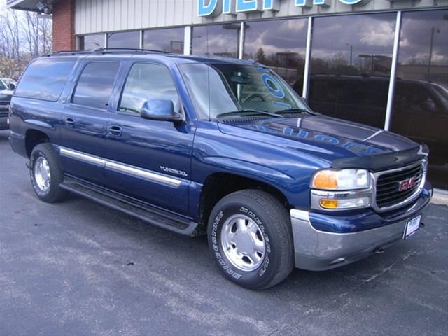 2003 GMC Yukon XL SLT